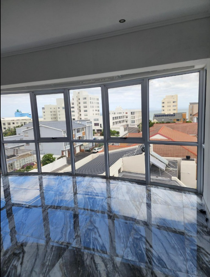 2 Bedroom Property for Sale in Strand Golf Club Western Cape